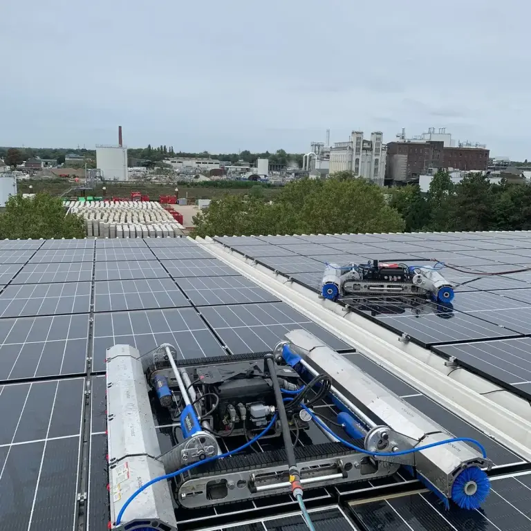 PV-Reinigung: Projektfoto 61 von VONPRO Dach & Solar